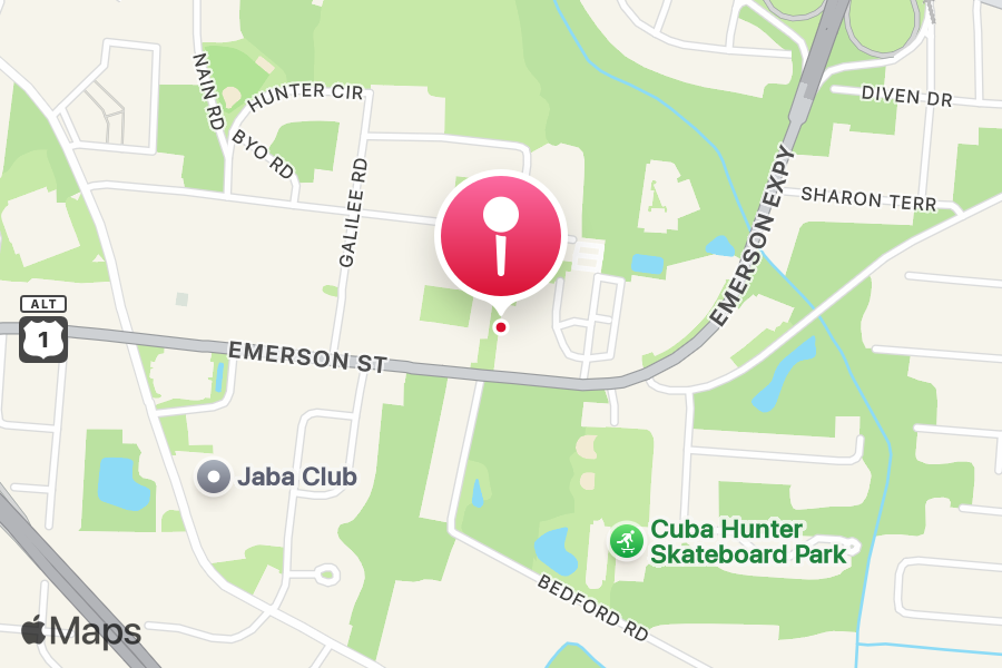 Steelfangs Tattoo Supply tattoo studio